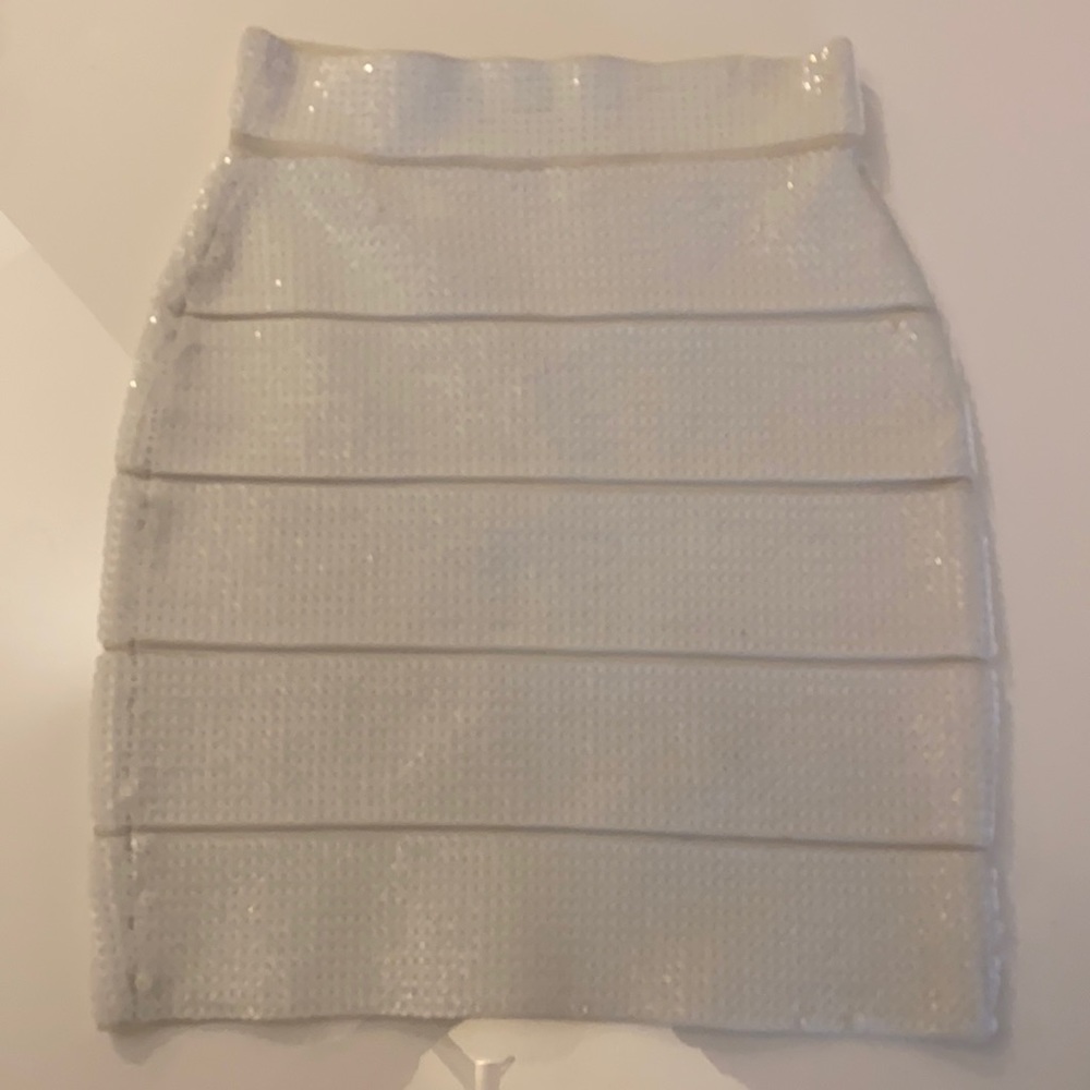 BCBG maxazria sequenced band aid skirt